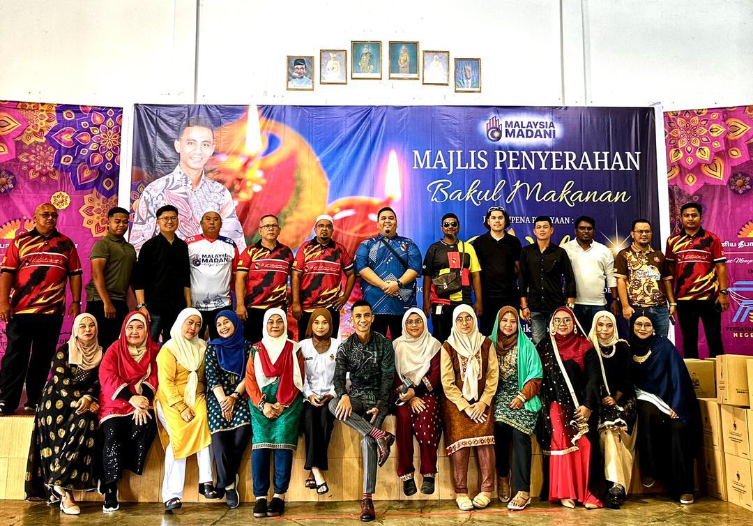 Majlis Penyerahan Bakul Makanan sempena perayaan