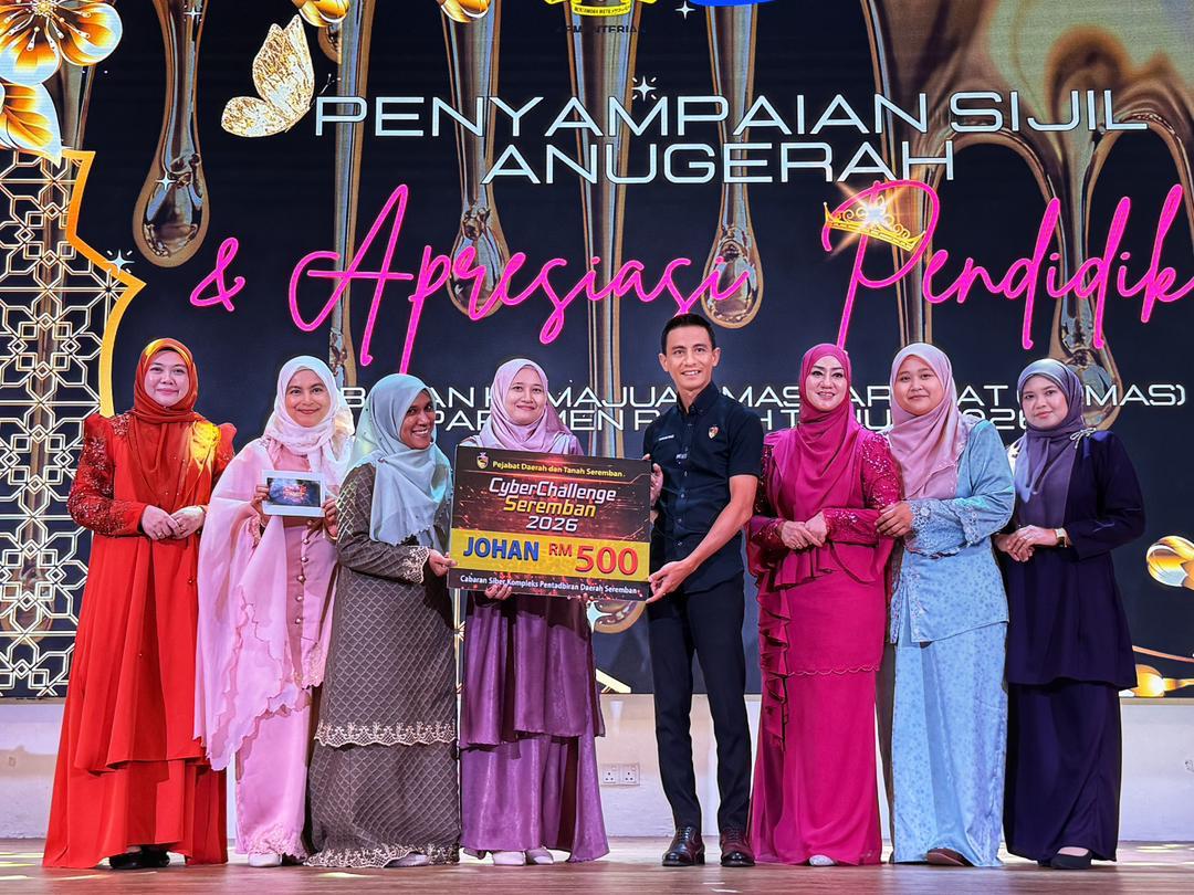 Penyampaian Sijil Anugerah & Apresiasi Pendidik